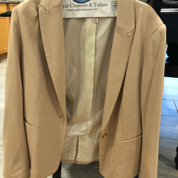 Tan blazer - Picture 2 of 4